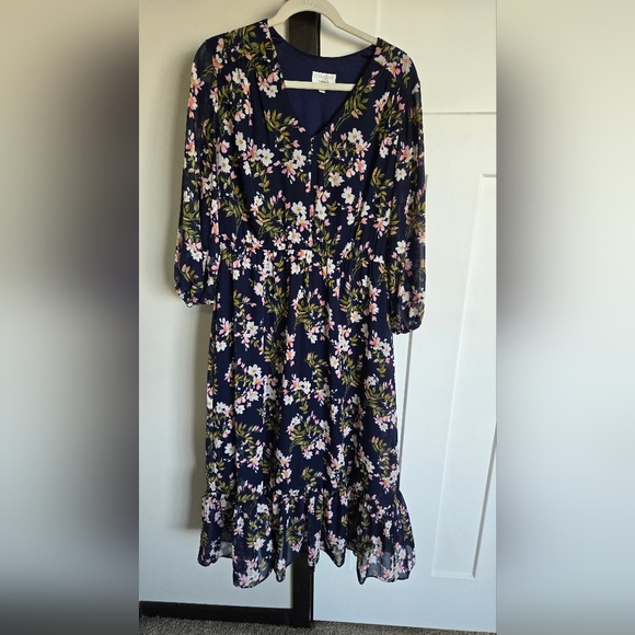 Floral Navy Skirt - Picture 1 of 2